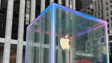 Apple представила бюджетний iPhone 16e з штучним інтелектом за $599