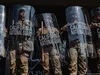 Протести в Лос-Анджелесі посилюють підтримку авторитаризму
